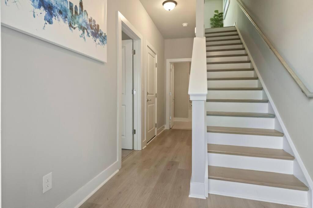 Brand New Build 10 Min- Uptown Villa Charlotte Ngoại thất bức ảnh